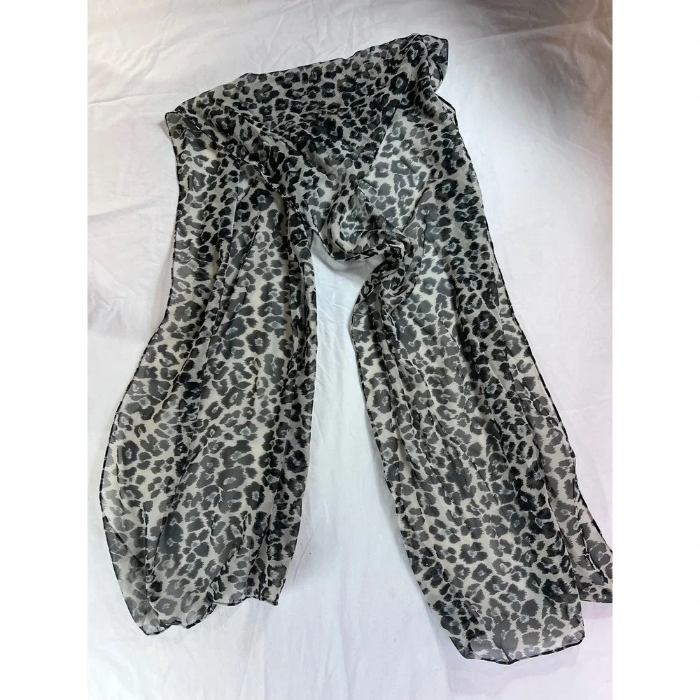 Unbranded Sheer Leopard Print Oblong Scarf Gray Black Animal Pattern Lightweight